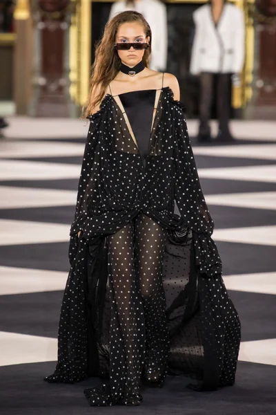 Look 83